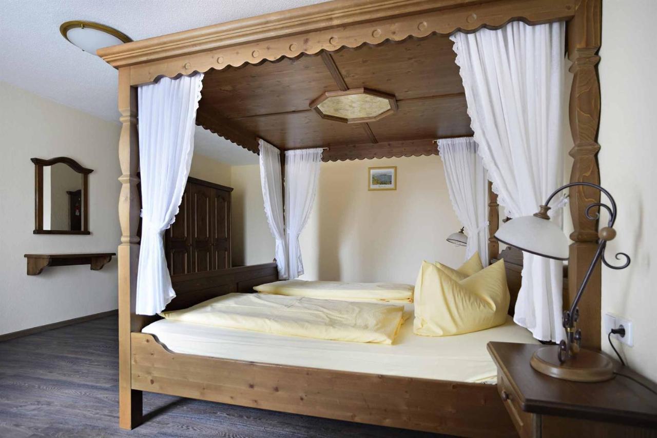 Hotel Und Restaurant Rittergut Kreipitzsch Naumburg  Luaran gambar