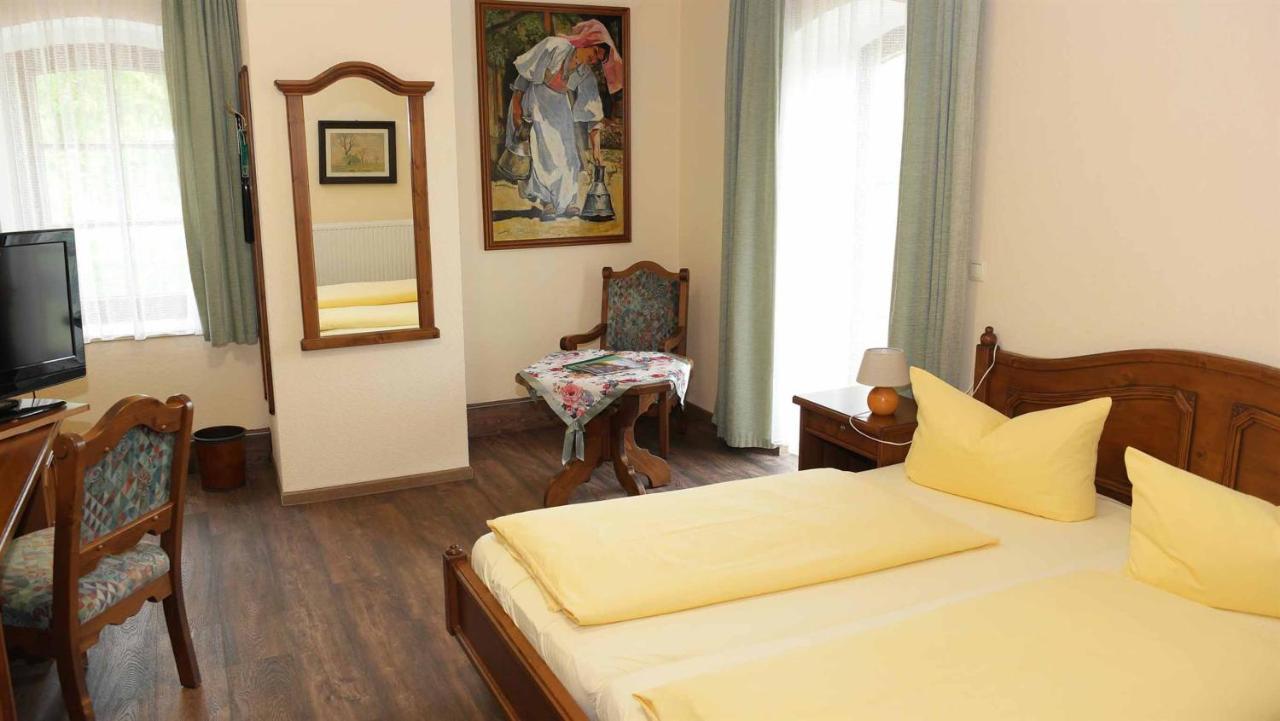 Hotel Und Restaurant Rittergut Kreipitzsch Naumburg  Luaran gambar